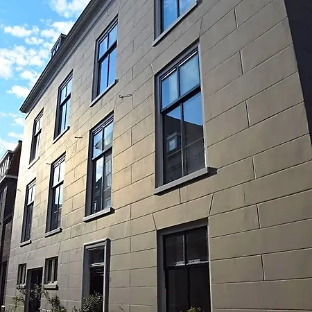 Conti 3* Dordrecht